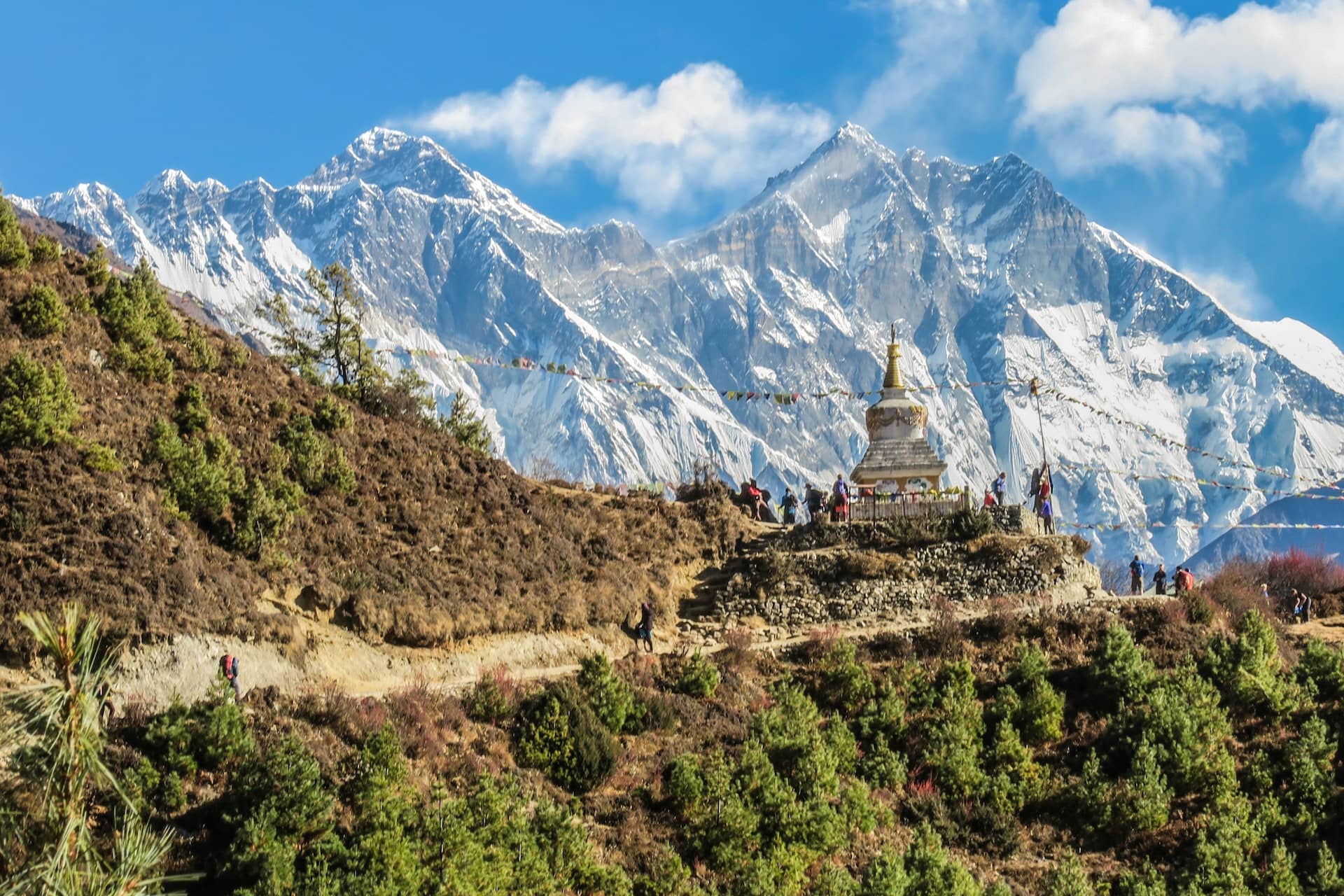 why visit nepal - 8 reasons to go and plan your trip