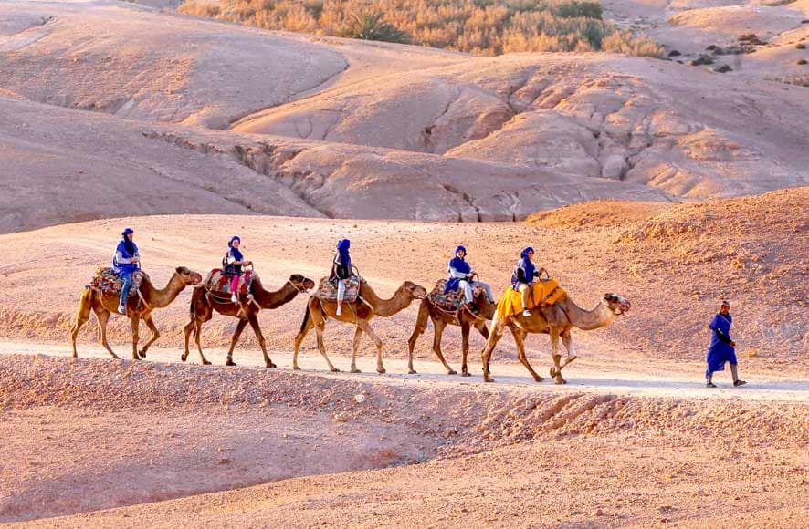 Scoprite l’incantevole deserto di Agafay vicino a Marrakech, Marocco